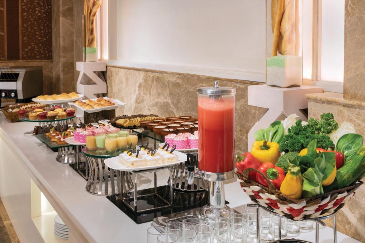 Ramada By Wyndham Varanasi Katesar Chandauli Extérieur photo